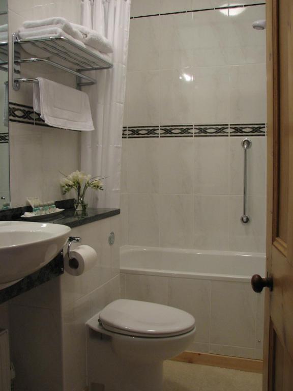 Gwrach Ynys Country Guest House Харлех Номер фото